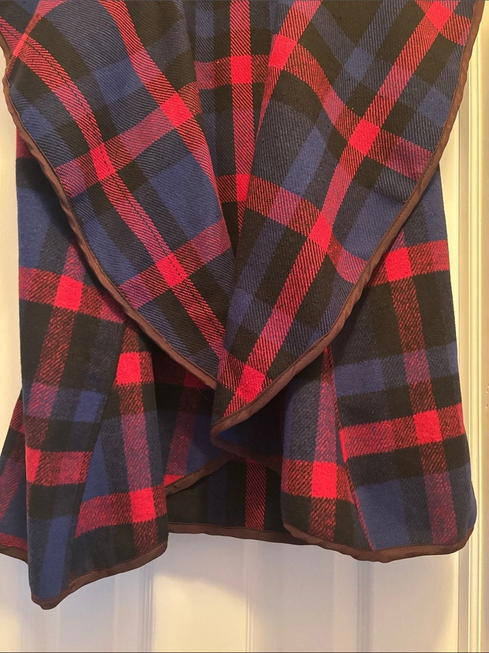 Gently used, Plaid Shawl Collar Vest - Red, Blue & Black ❤️💙🖤